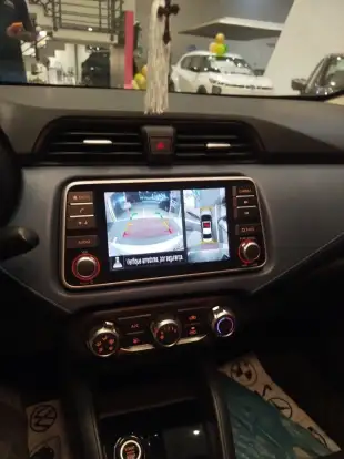NISSAN-VERSA-2024