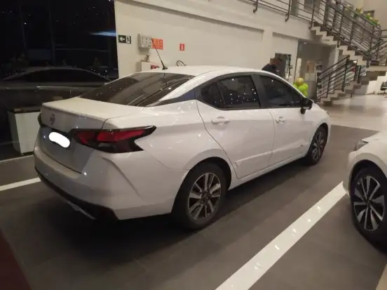 NISSAN-VERSA-2024