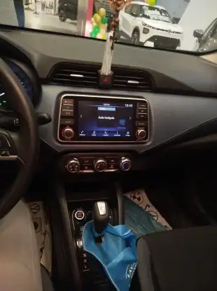 NISSAN-VERSA-2024