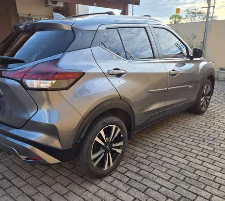NISSAN-KICKS PLAY-2025