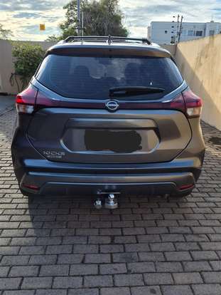 NISSAN-KICKS PLAY-2025