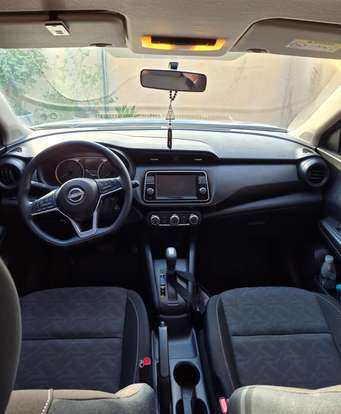 NISSAN-KICKS PLAY-2025