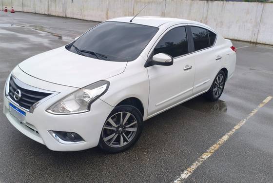 NISSAN VERSA 1.6 16V FLEXSTART UNIQUE 4P XTRONIC