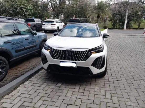 PEUGEOT-2008-1.0 TURBO 200 FLEX GT CVT PEUGEOT-2008-2025