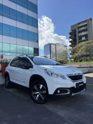 PEUGEOT 2008 1.6 16V FLEX STYLE 4P AUTOMÁTICO PEUGEOT 2008 1.6 16V FLEX STYLE 4P AUTOMÁTICO