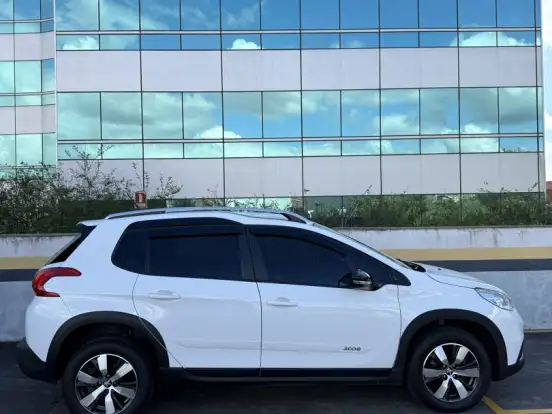 PEUGEOT-2008-1.6 16V FLEX STYLE 4P AUTOMÁTICO PEUGEOT-2008-2018
