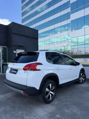 PEUGEOT-2008-2018