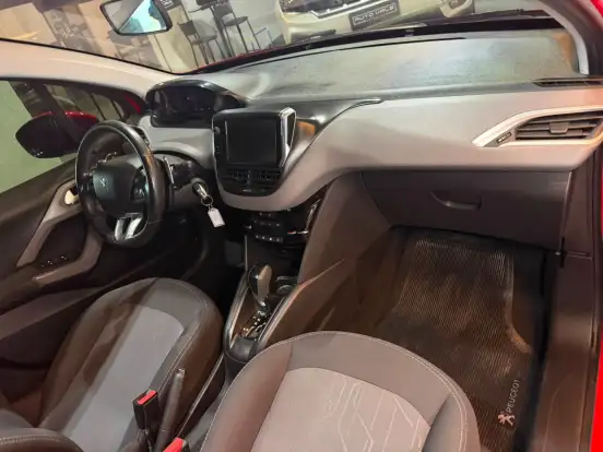 PEUGEOT-208-1.6 ALLURE 16V FLEX 4P AUTOMÁTICO PEUGEOT-208-2016