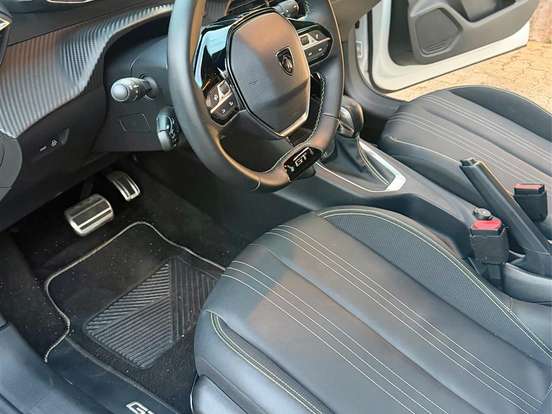 PEUGEOT-208-1.0 TURBO 200 FLEX GT CVT PEUGEOT-208-2024