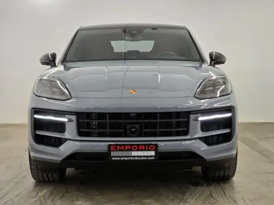 PORSCHE-CAYENNE-2025