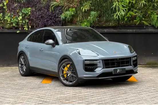 PORSCHE-CAYENNE-2023