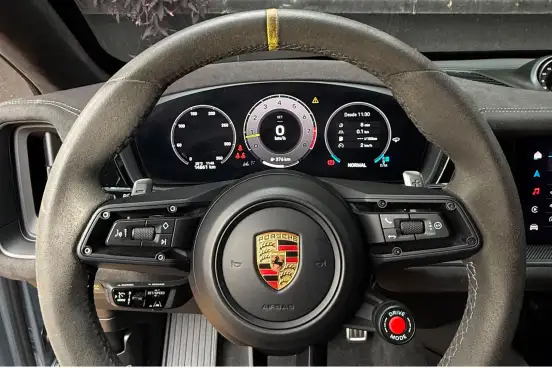 PORSCHE-CAYENNE-2023