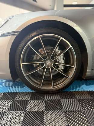 PORSCHE-911-2021