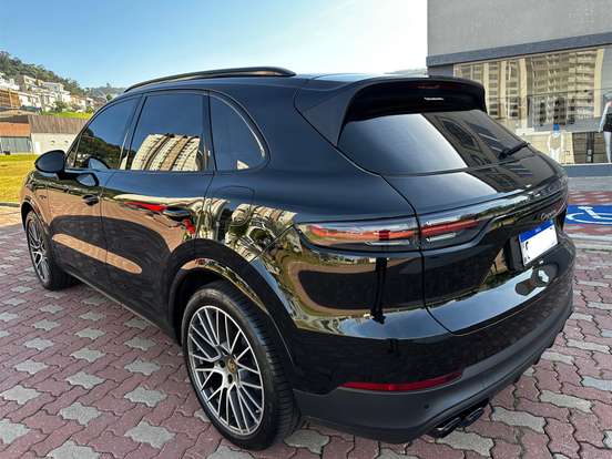PORSCHE-CAYENNE-3.0 V6 E-HYBRID PLATINUM EDITION AWD TIPTRONIC S PORSCHE-CAYENNE-2022