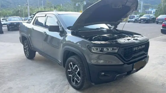 RAM RAMPAGE 2.0 HURRICANE 4 TURBO GASOLINA REBEL 4X4 AUTOMÁTICO