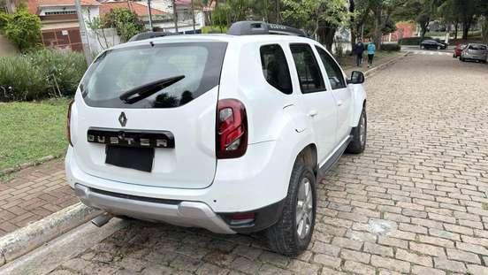 RENAULT-DUSTER-2019