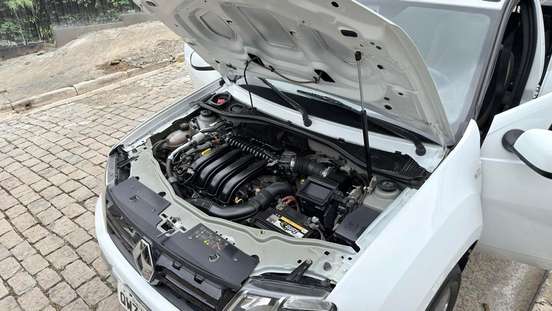 RENAULT-DUSTER-2019