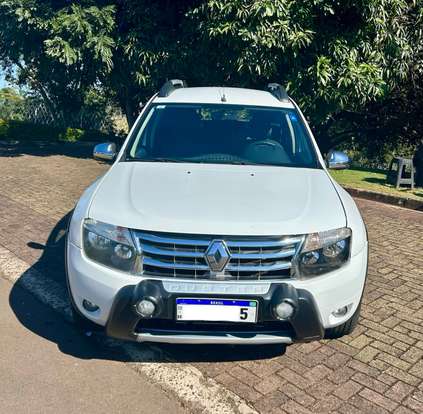 RENAULT-DUSTER-2.0 DYNAMIQUE 4X2 16V FLEX 4P AUTOMÁTICO RENAULT-DUSTER-2013