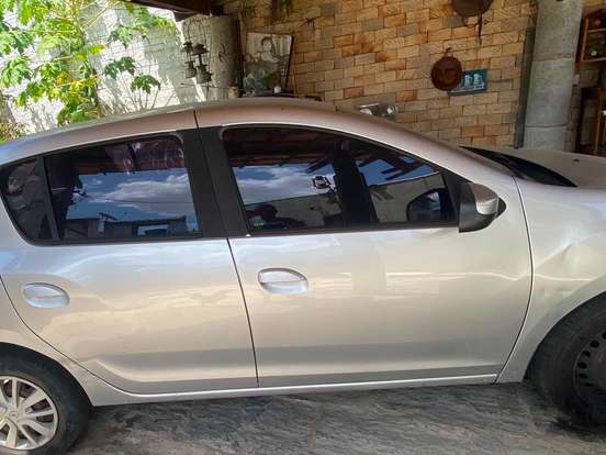 RENAULT-SANDERO-1.0 EXPRESSION 16V FLEX 4P MANUAL RENAULT-SANDERO-2016