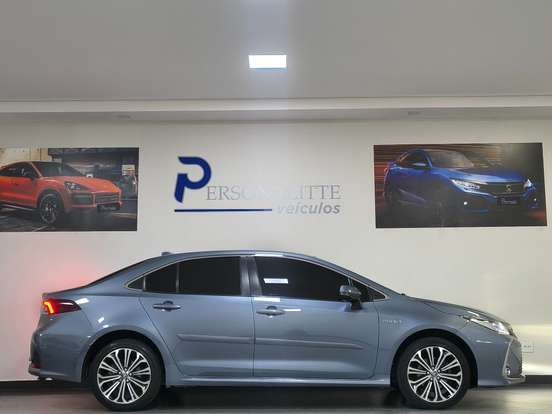 TOYOTA-COROLLA-1.8 VVT-I HYBRID FLEX ALTIS CVT TOYOTA-COROLLA-2020