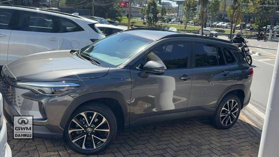 TOYOTA COROLLA CROSS 2.0 VVT-IE FLEX XRE DIRECT SHIFT