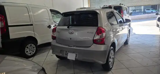 TOYOTA-ETIOS-1.5 READY 16V FLEX 4P AUTOMÁTICO TOYOTA-ETIOS-2018