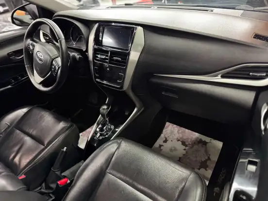 TOYOTA-YARIS-1.5 16V FLEX SEDAN XLS CONNECT MULTIDRIVE TOYOTA-YARIS-2021