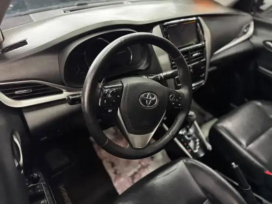 TOYOTA-YARIS-1.5 16V FLEX SEDAN XLS CONNECT MULTIDRIVE TOYOTA-YARIS-2021