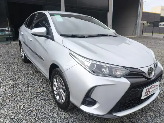 TOYOTA YARIS 1.5 16V FLEX XS MULTIDRIVE