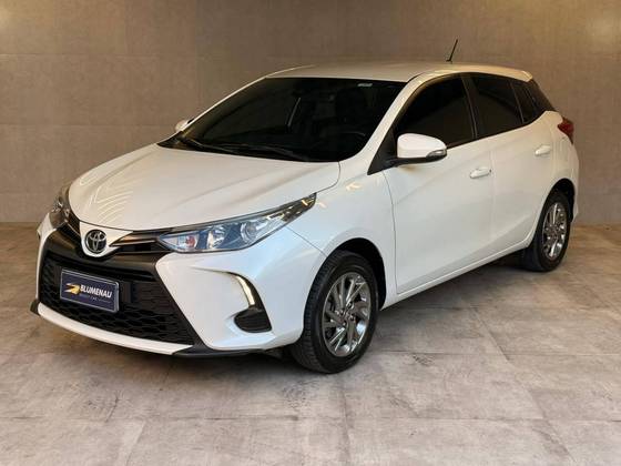 TOYOTA YARIS 1.5 16V FLEX XS CONNECT MULTIDRIVE
