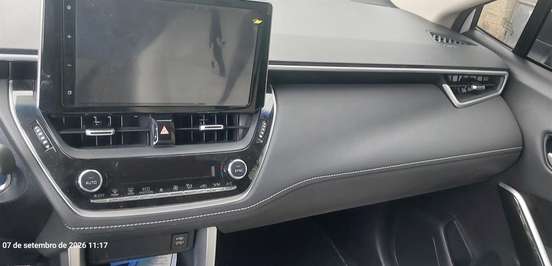 TOYOTA-COROLLA CROSS-2024