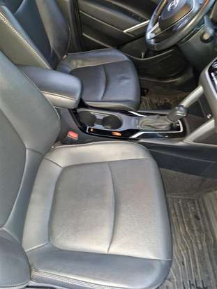 TOYOTA-COROLLA CROSS-2023