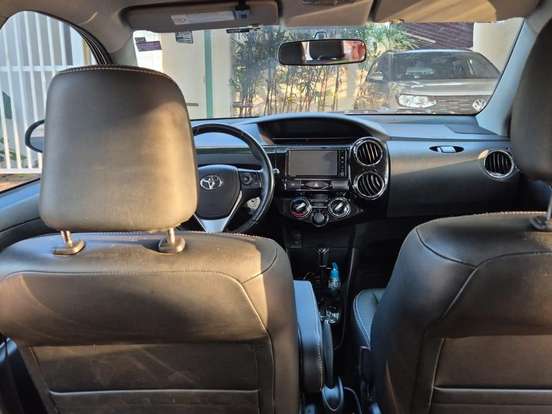 TOYOTA-ETIOS-1.5 XLS 16V FLEX 4P AUTOMÁTICO TOYOTA-ETIOS-2016