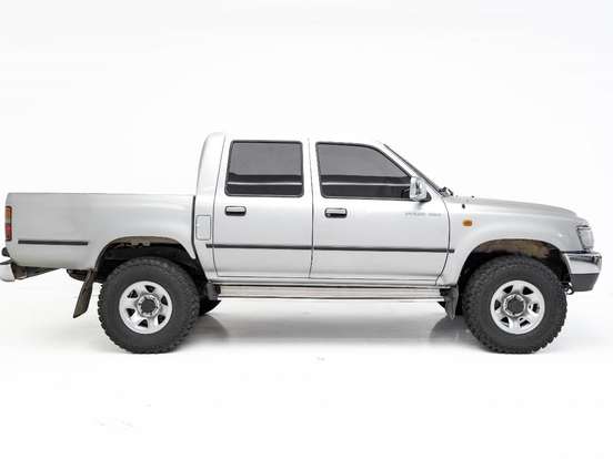 TOYOTA-HILUX-3.0 SRV 4X4 CD 16V TURBO DIESEL 4P MANUAL TOYOTA-HILUX-2002