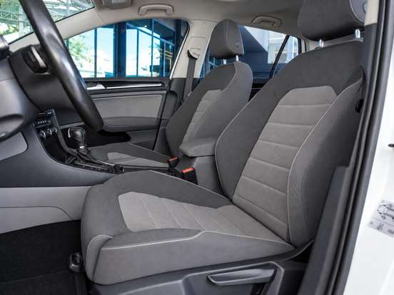 VOLKSWAGEN-GOLF-1.4 TSI HIGHLINE 16V GASOLINA 4P AUTOMÁTICO VOLKSWAGEN-GOLF-2013