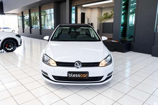 VOLKSWAGEN-GOLF-2013