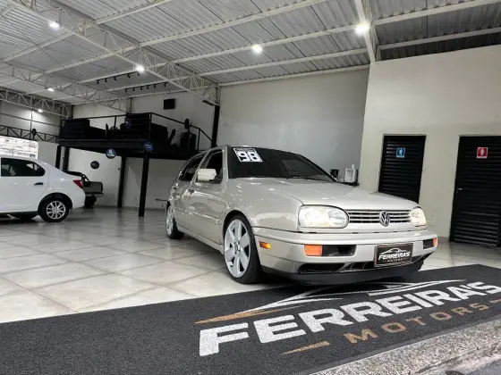 VOLKSWAGEN GOLF 2.0 MI GLX 8V GASOLINA 4P MANUAL