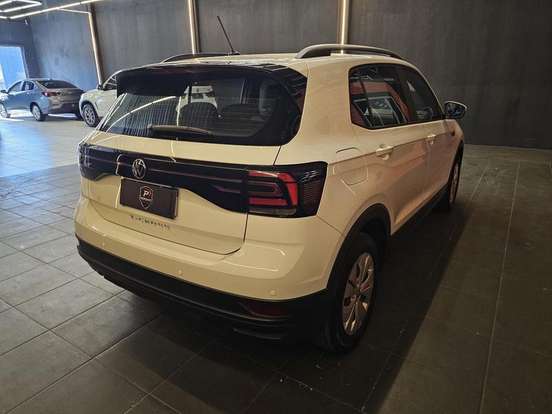 VOLKSWAGEN-T-CROSS-2022