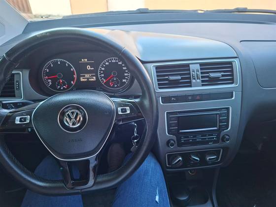 VOLKSWAGEN FOX 1.0 MPI COMFORTLINE 12V FLEX 4P MANUAL