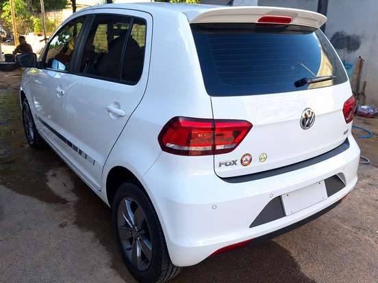VOLKSWAGEN-FOX-1.6 MSI RUN 8V FLEX 4P MANUAL VOLKSWAGEN-FOX-2017