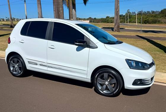 VOLKSWAGEN FOX 1.6 MSI TOTAL FLEX CONNECT 4P MANUAL