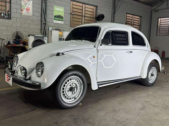 VOLKSWAGEN-FUSCA-1983