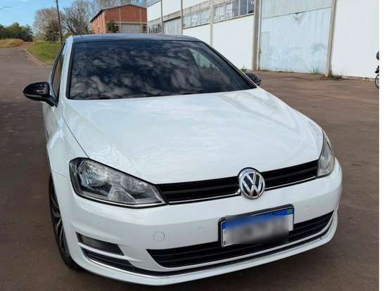 VOLKSWAGEN-GOLF-1.4 TSI HIGHLINE 16V GASOLINA 4P AUTOMÁTICO VOLKSWAGEN-GOLF-2013