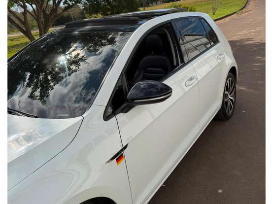 VOLKSWAGEN-GOLF-1.4 TSI HIGHLINE 16V GASOLINA 4P AUTOMÁTICO VOLKSWAGEN-GOLF-2013