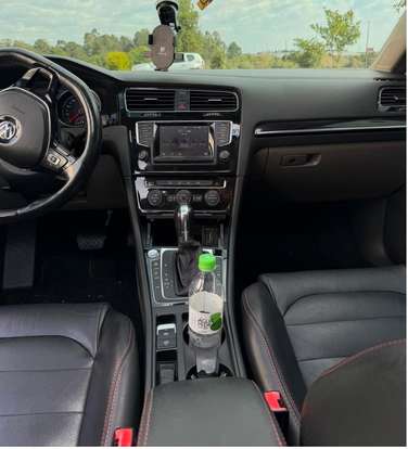 VOLKSWAGEN-GOLF-2013