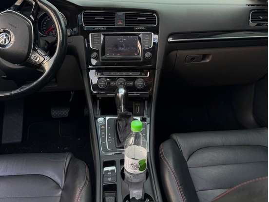 VOLKSWAGEN-GOLF-1.4 TSI HIGHLINE 16V GASOLINA 4P AUTOMÁTICO VOLKSWAGEN-GOLF-2013