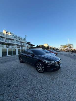 VOLKSWAGEN-JETTA-2018
