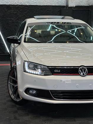 VOLKSWAGEN JETTA 2.0 TSI HIGHLINE 200CV GASOLINA 4P TIPTRONIC