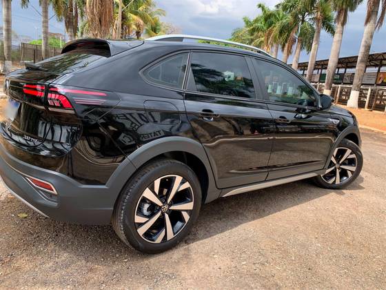 VOLKSWAGEN NIVUS 1.0 200 TSI TOTAL FLEX HIGHLINE AUTOMÁTICO