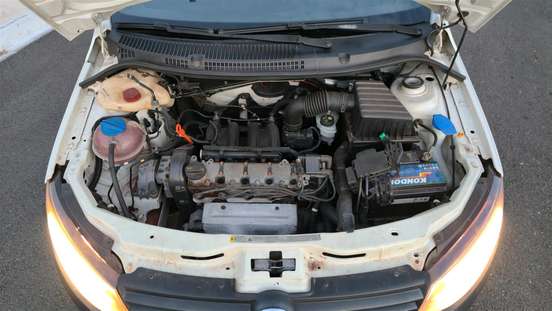 VOLKSWAGEN-SAVEIRO-2013
